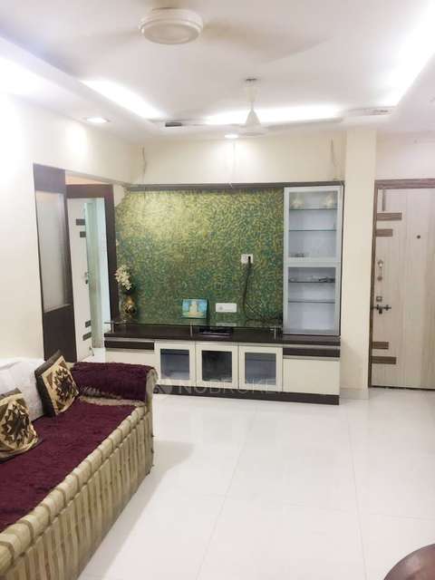1 BHK Flat In Akar Arcade Chsl for Rent  In Malad West
