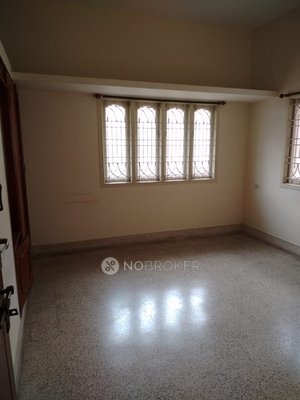 2 BHK Flat In Standalone Building  for Rent  In  Banashankari 
