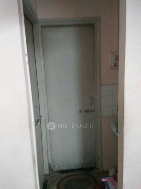 Shared Room for Female In 2 BHK  In Pashchimanagari In Kothrud