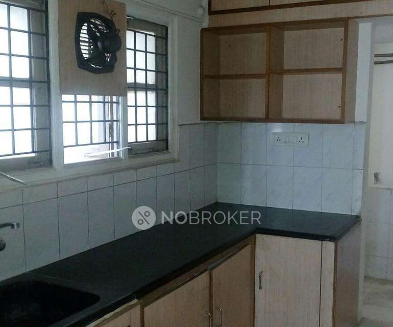 2 BHK Flat In Sri Lakshmi Comforts for Rent  In Kumaraswamy Layout