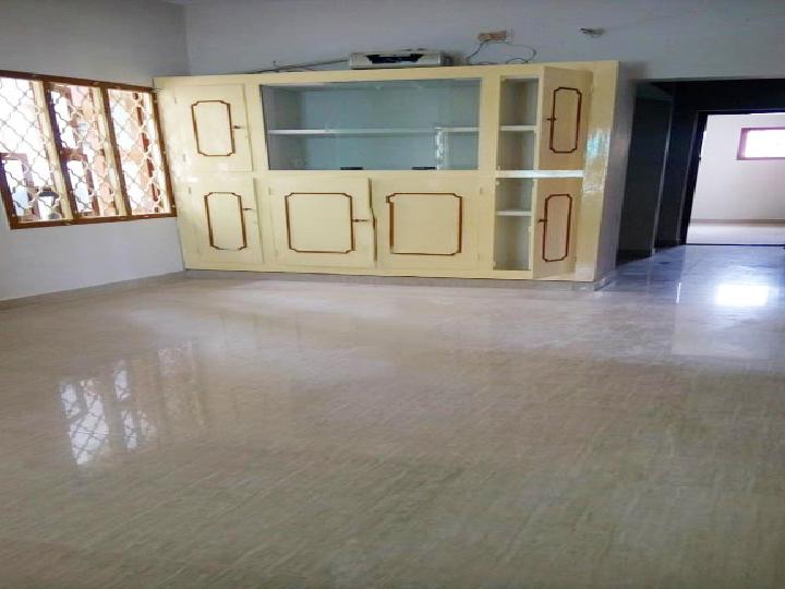 Independent House Urapakkam Rent WITHOUT BROKERAGE Semifurnished 3