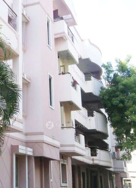 2 BHK Flat In Krishna Sai Apartment for Rent  In T Nagar