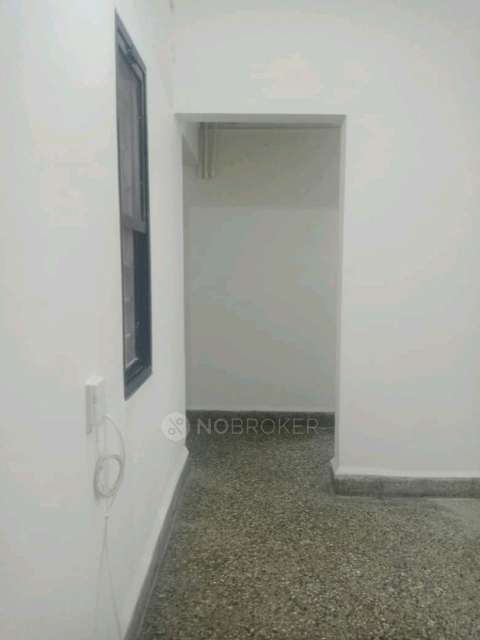 1 BHK Flat In Vishrant Co-op Housing Society for Rent  In Visharant Wadi