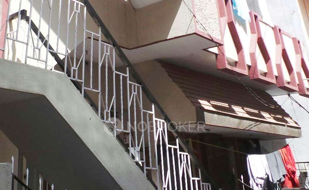 4+ BHK House For Sale  In Lakkasandra