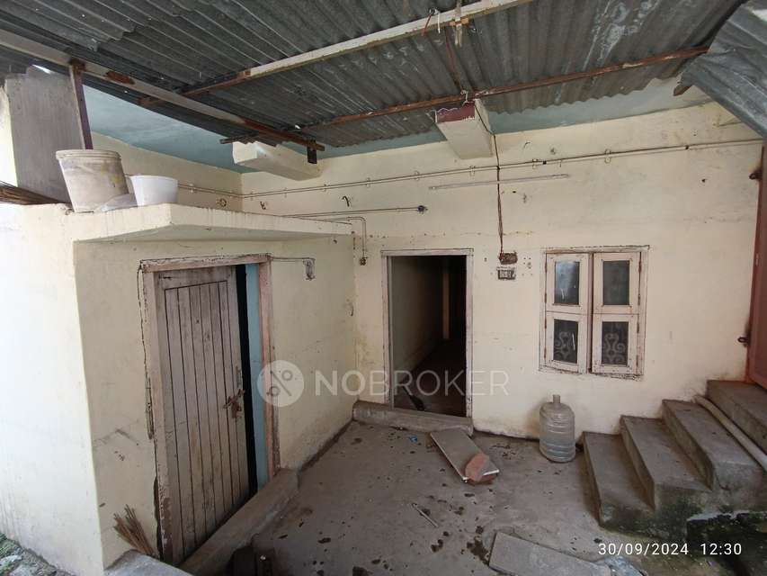 2 BHK House For Sale  In Valasaravakkam