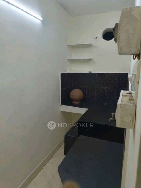 1 BHK House for Rent  In Thiruvanmiyur