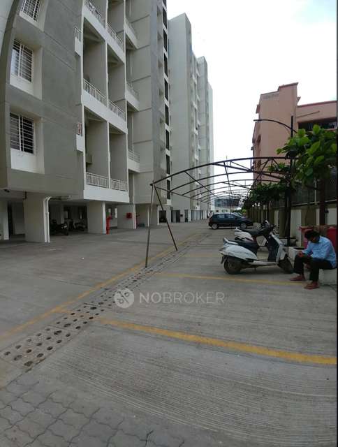2 BHK Flat In Majestique Imperia for Rent  In Fursungi