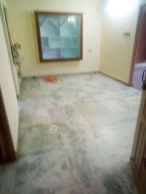 2 BHK Flat In Sri Illam for Lease  In Triplicane