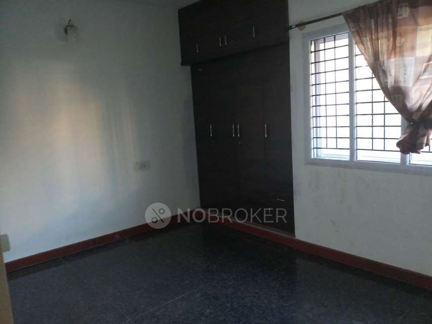 4+ BHK House For Sale  In Kogilu