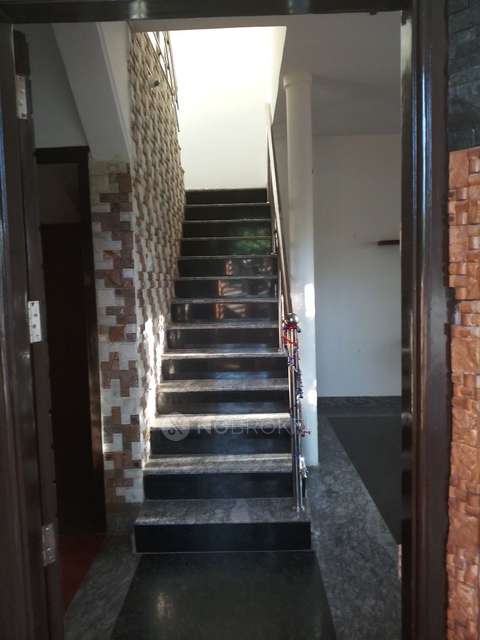 4+ BHK House For Sale  In Kogilu