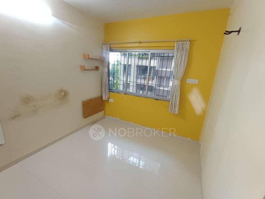 2 BHK Flat In  West View Chs, Kandivali West for Rent  In Kandivali West