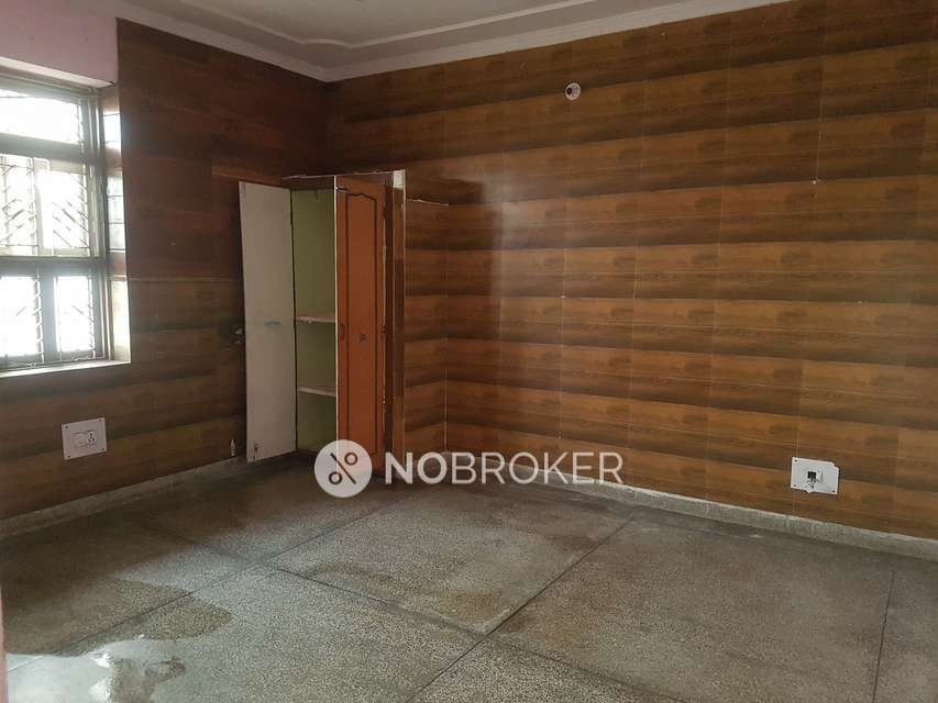 1 BHK House for Rent  In Sector 10