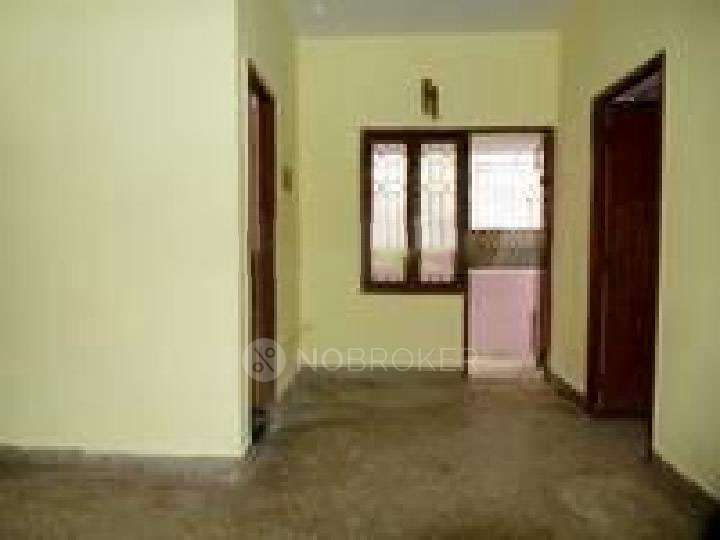 2 BHK Flat In Guru Prasad Apartment for Rent  In Nanganallur  