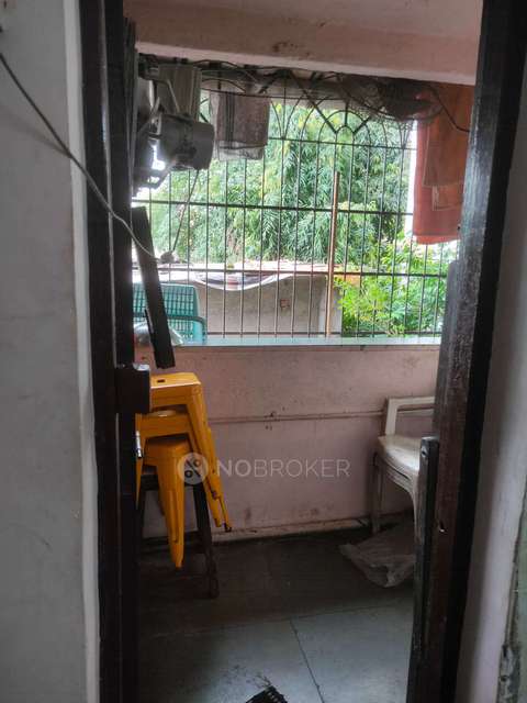 1 BHK Flat In Laxmi Narayan Cooperative Housing Socity For Sale  In Thane West