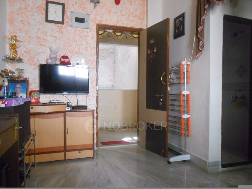 1 RK Flat In Mantri Park For Sale  In Goregaon East