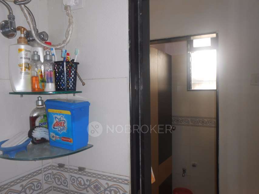 1 RK Flat In Mantri Park For Sale  In Goregaon East