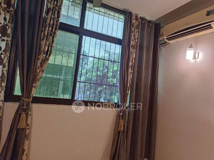 2 BHK Flat In Apartment For Sale  In Sector 52