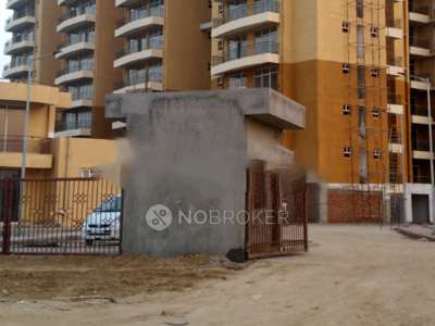 4 BHK Flat In Nbcc Green View For Sale  In Sector 37d