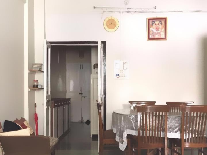 Vishwa mahal Churchgate Without Brokerage Unfurnished 3 BHK Flat for