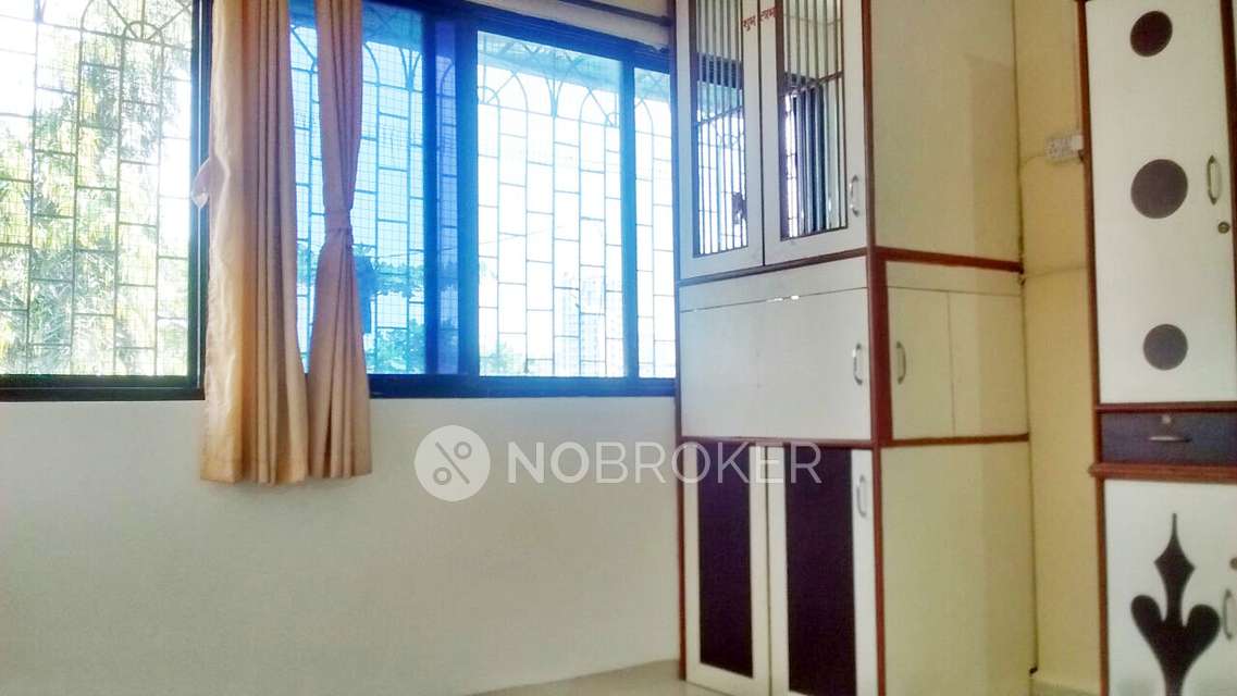 1 BHK Flat In Swamy Chs For Sale  In Thane West