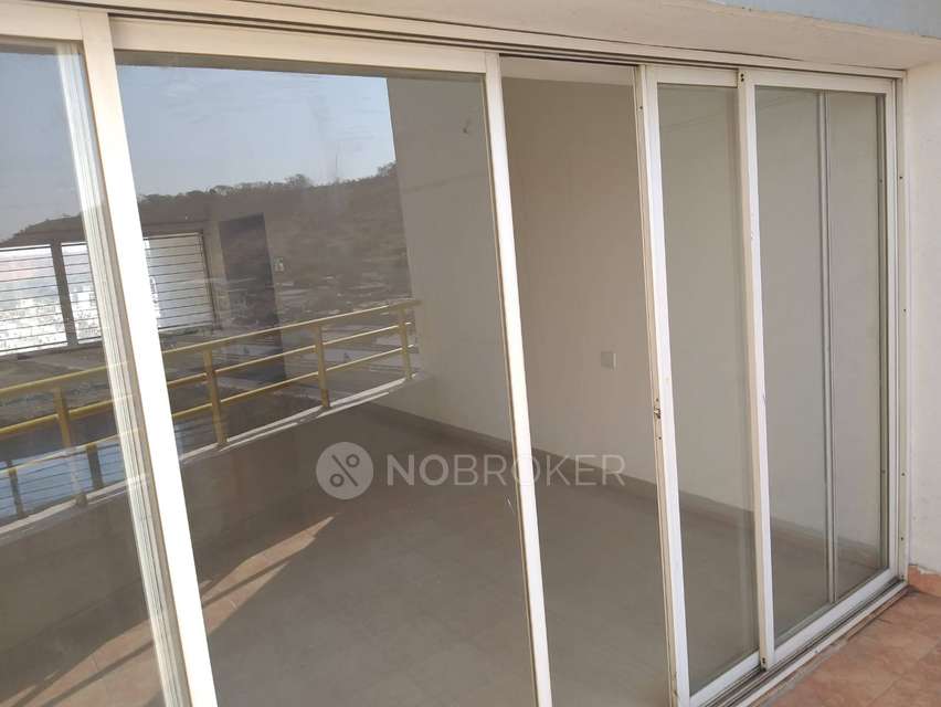 3 BHK Flat In Kumar Papillon Apartments for Rent  In Pashan