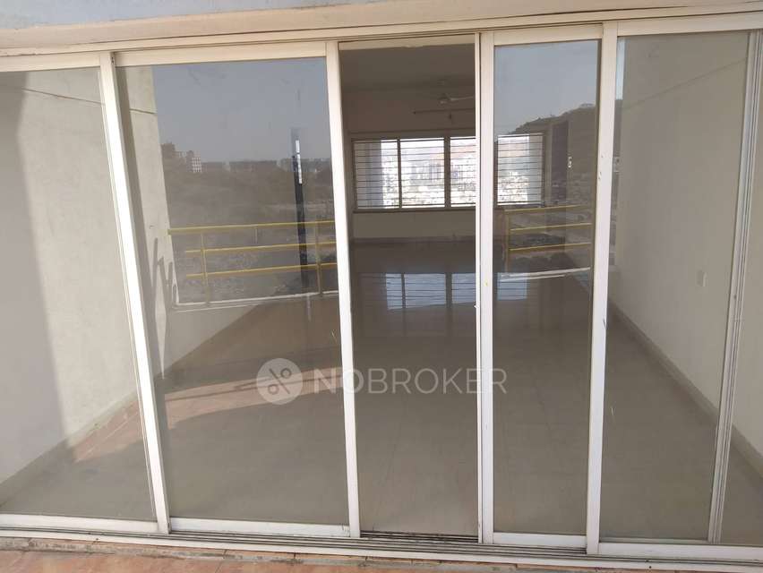 3 BHK Flat In Kumar Papillon Apartments for Rent  In Pashan