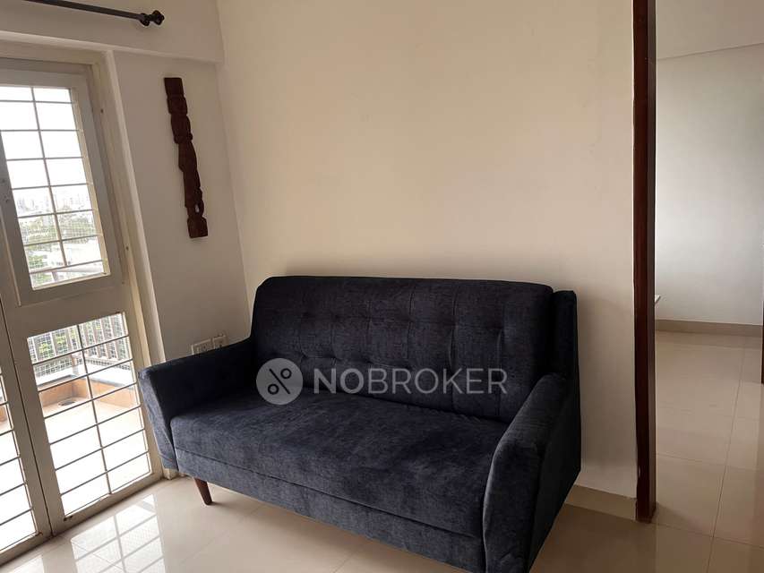 2 BHK Flat In Geminihousinggrandbay for Rent  In Grand Bay Wing-b1