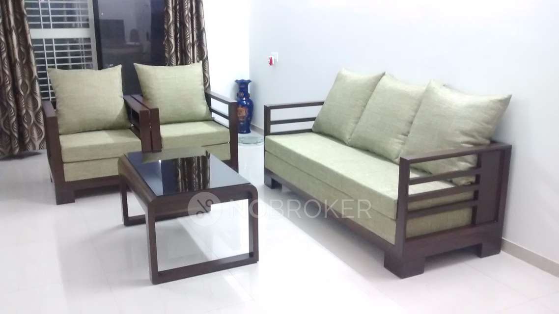 2 BHK Flat In Golden Trellis for Rent  In Golden Trellis Society