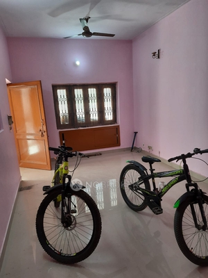 2 BHK Flat for Rent  In Sector 14