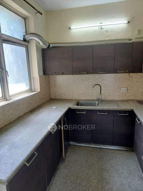 3 BHK Flat In Raheja Atharva for Rent  In Sector 109