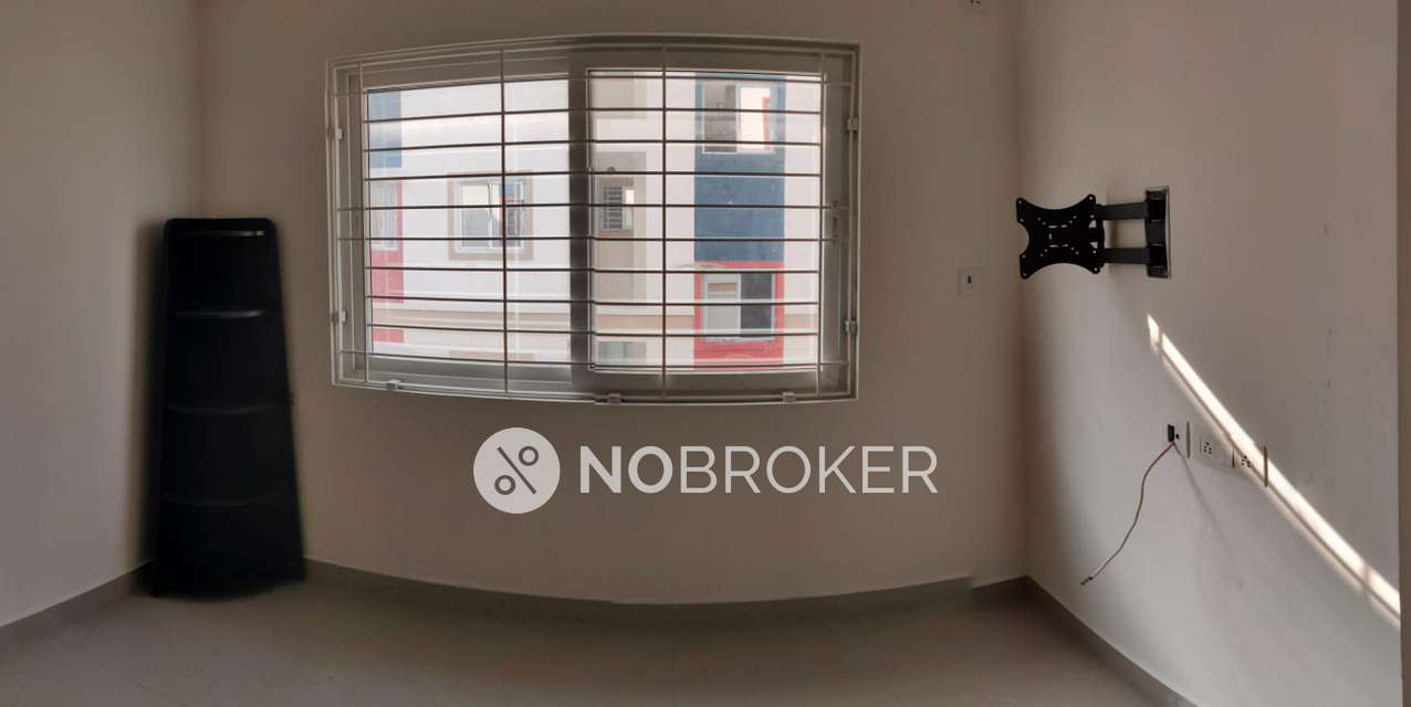 2 BHK Flat In Amarprakash Temple Wave For Sale  In Kundrathur