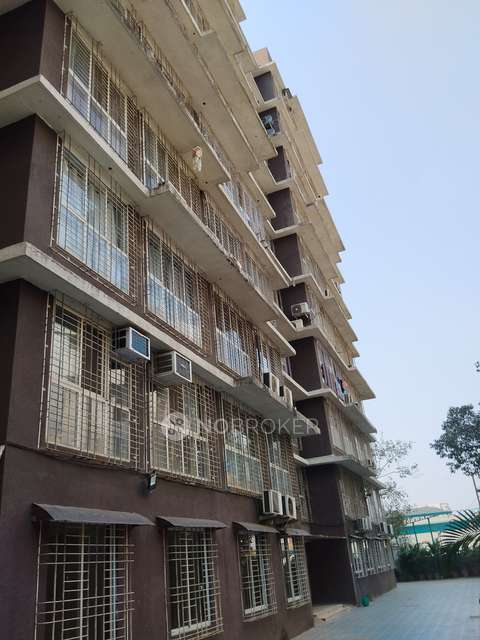 2 BHK Flat In The Baya Goldspot For Sale  In Andheri East