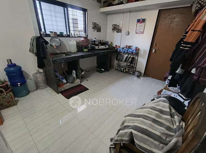 1 BHK Flat In Bhujbal House for Rent  In Kharadi