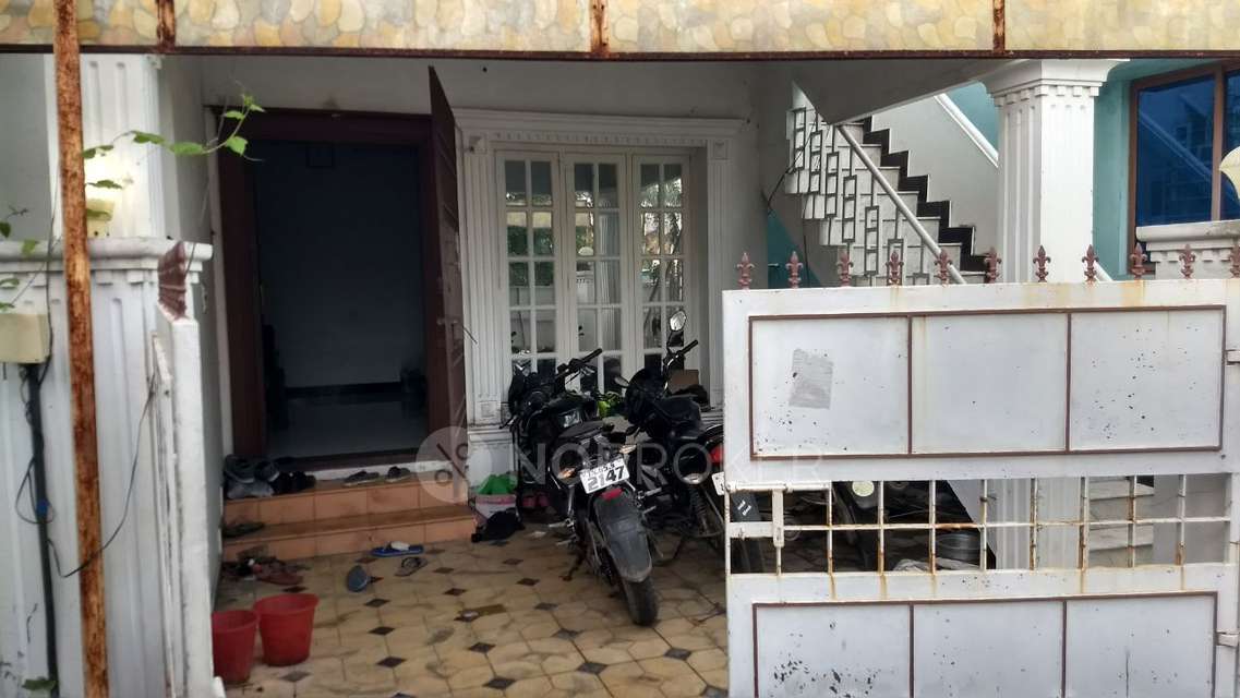 2 BHK for Rent  In Selaiyur