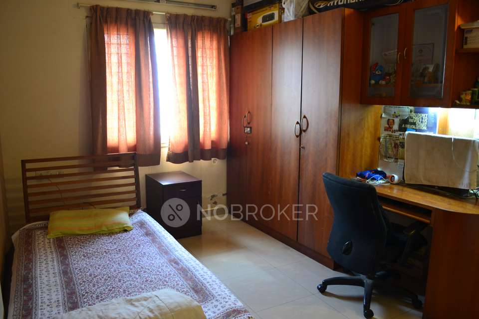 3 BHK Flat In Pavani Prestige For Sale  In Munnekollal