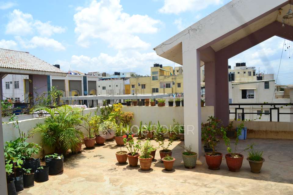 3 BHK Flat In Pavani Prestige For Sale  In Munnekollal