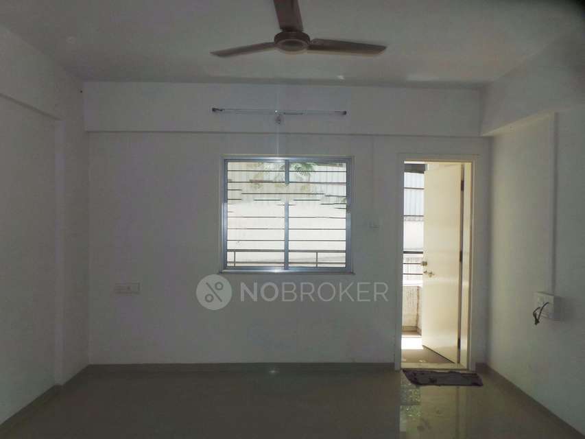2 BHK Flat In Silver Nest Cooperative Society For Sale  In Dhayari, Pune