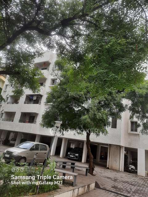 2 BHK Flat In Silver Nest Cooperative Society For Sale  In Dhayari, Pune