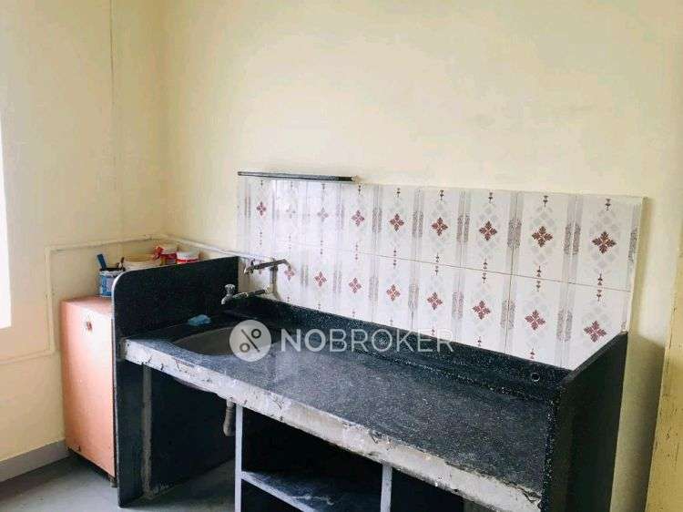 1 RK Flat In Navnath Housing Society, Janwadi, Gokhlenagar for Rent  In Gokhalenagar