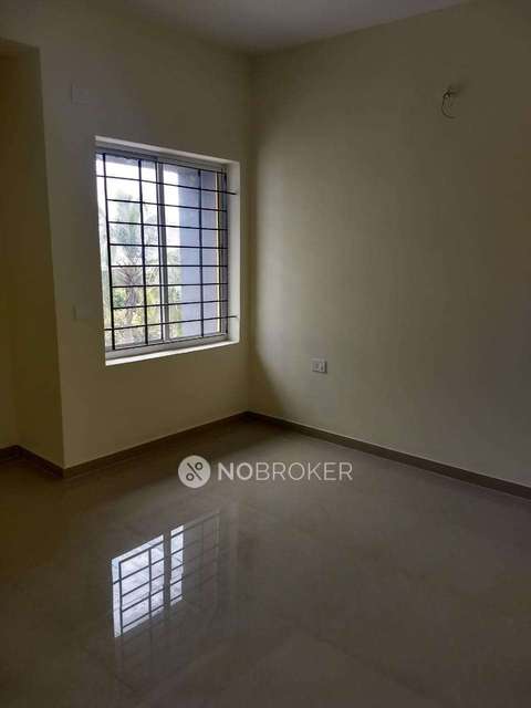 3 BHK Flat In Kg Centre Point For Sale  In Ponamallee 