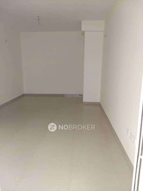 3 BHK Flat In Kg Centre Point For Sale  In Ponamallee 