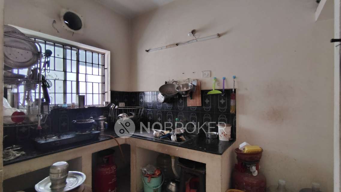 1 BHK Flat In Palace Sai Padmini For Sale  In Madipakkam