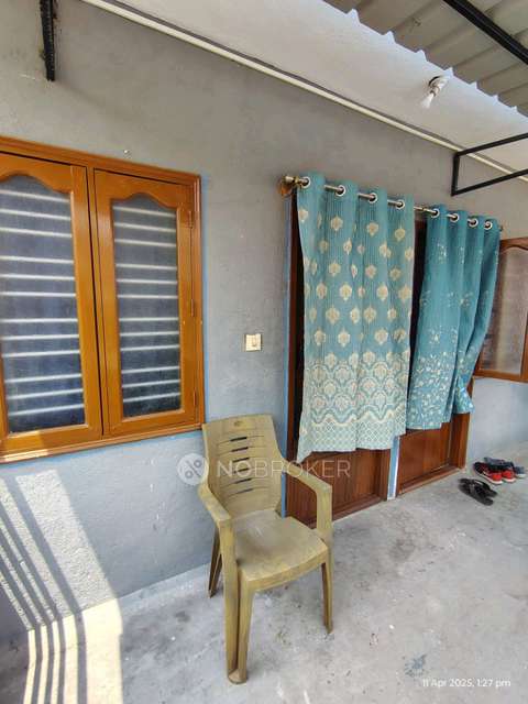 1 RK Flat In Shri Ganesh Bhavan for Rent  In Tavarekere
