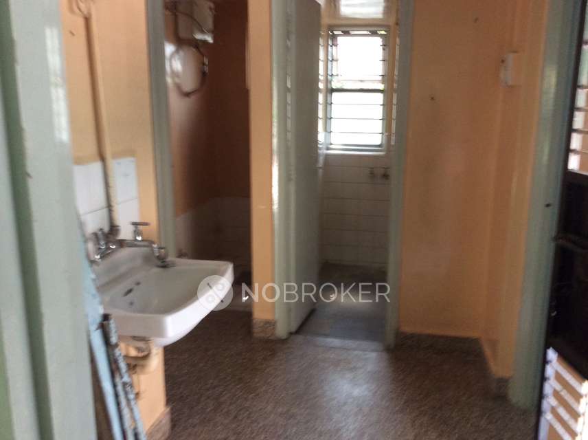 2 BHK In Ashis for Rent  In Parvati Paytha