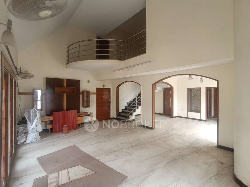4+ BHK House For Sale  In Sultanpalya