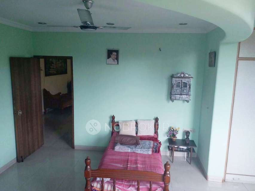 2 BHK In Crytal Colony Building For Sale In Mahim