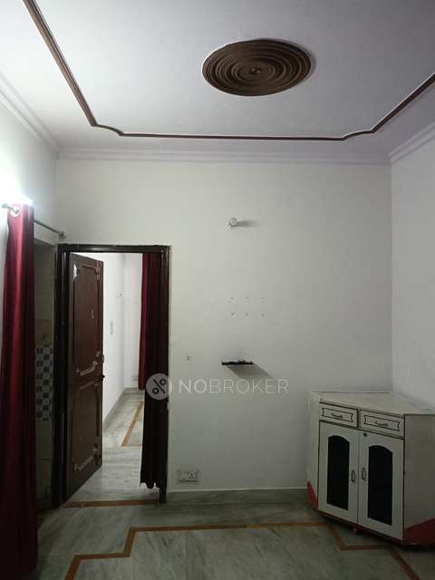 1 BHK Flat for Rent  In Sector-43