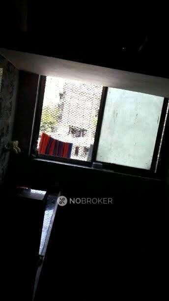 1 RK Flat In Rizwi Park For Sale  In Santacruz West