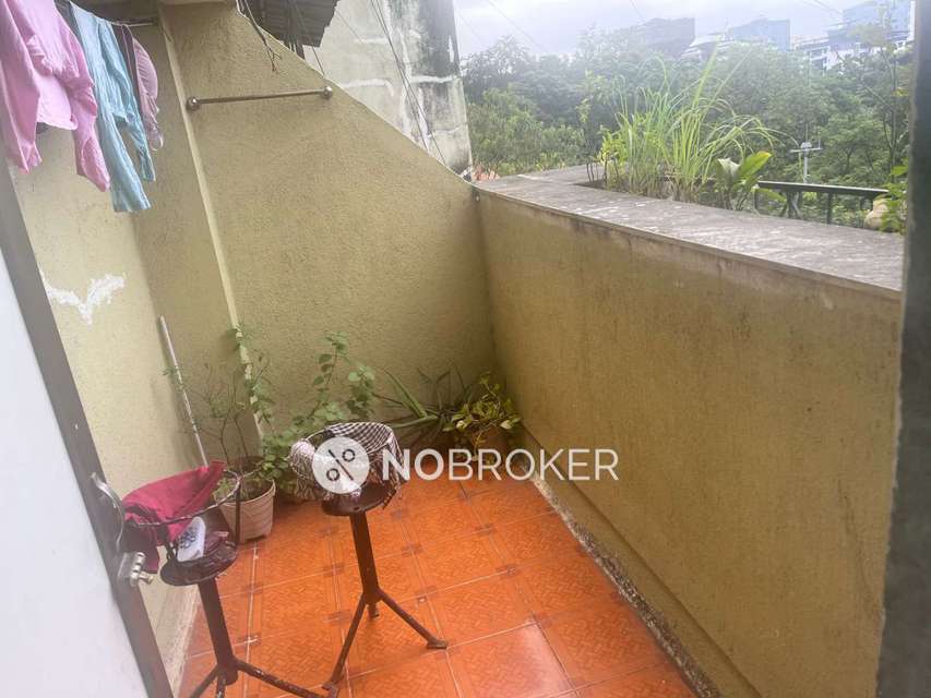 2 BHK Flat In Jimmy Park Ii For Sale  In Nerul