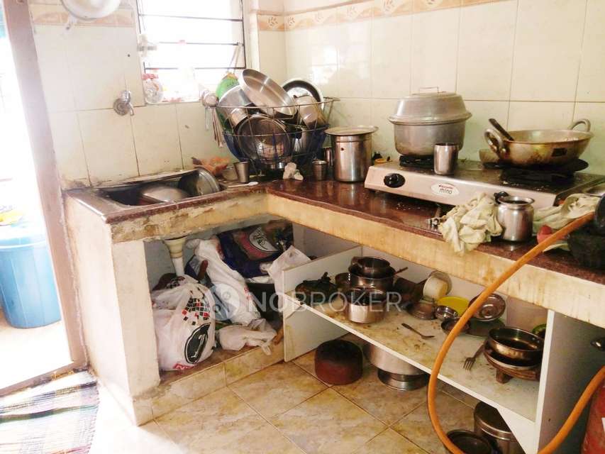 1 BHK Flat In Tnhb Lig Flat For Sale  In Sholinganallur